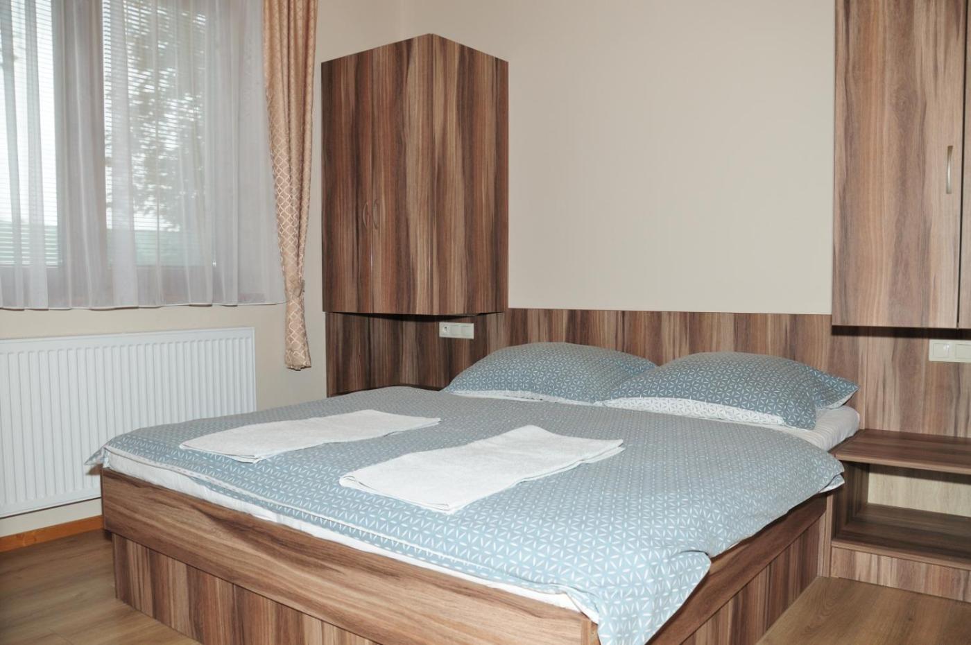 Néró Apartman Veľký Meder Exterior foto