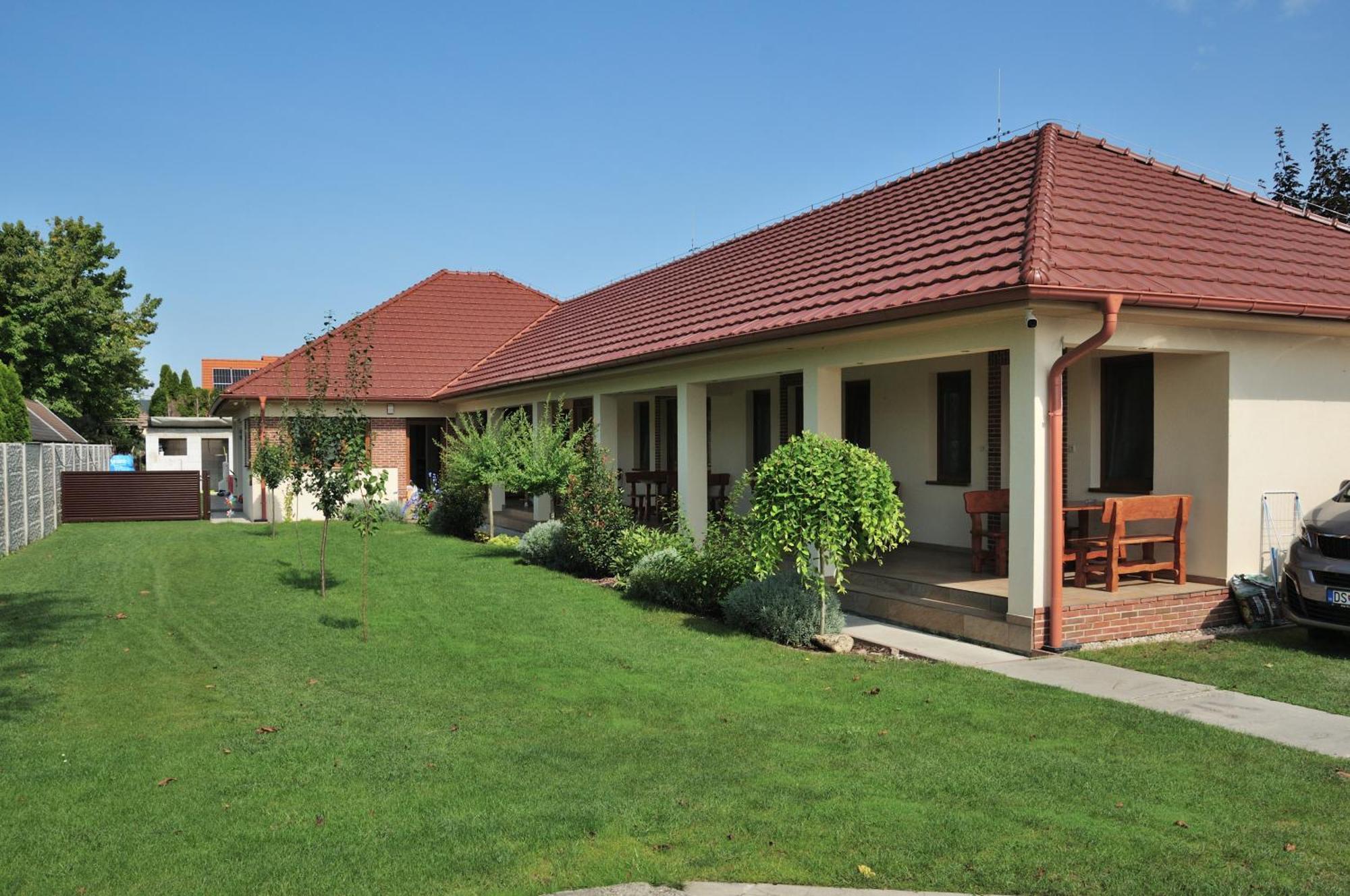 Néró Apartman Veľký Meder Exterior foto