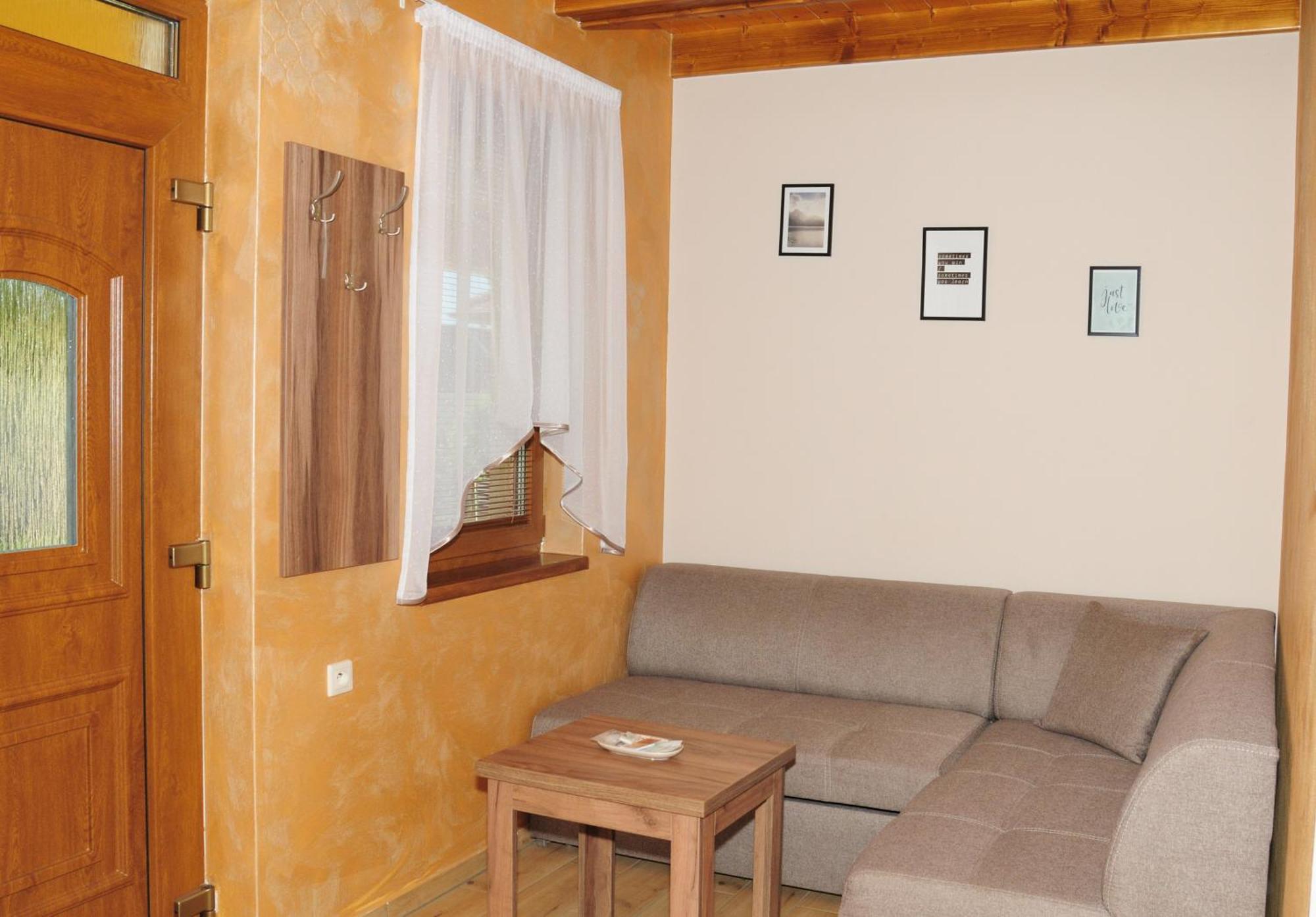 Néró Apartman Veľký Meder Exterior foto